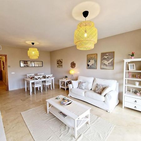 Appartement Royal Golf View: 2Br, Pools & Ac à Sitio de Calahonda Extérieur photo