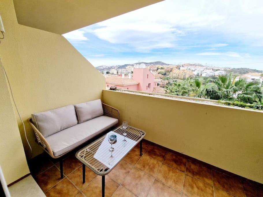 Appartement Royal Golf View: 2Br, Pools & Ac à Sitio de Calahonda Extérieur photo