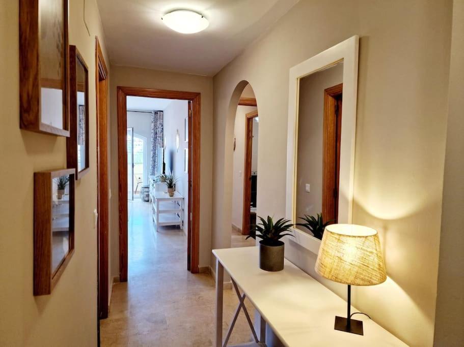 Appartement Royal Golf View: 2Br, Pools & Ac à Sitio de Calahonda Extérieur photo