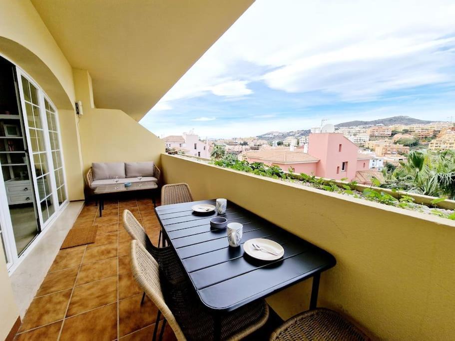Appartement Royal Golf View: 2Br, Pools & Ac à Sitio de Calahonda Extérieur photo